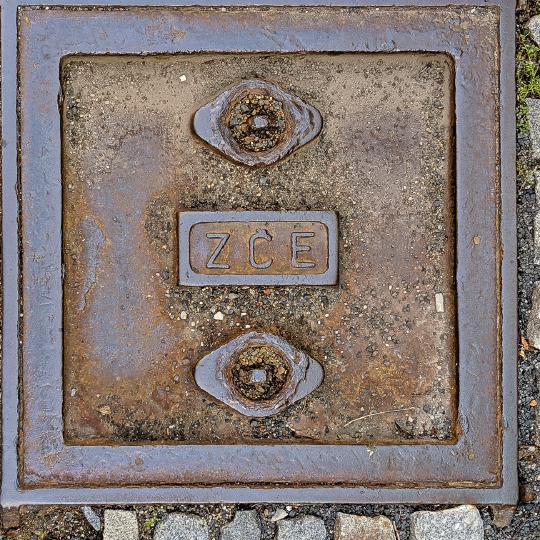 ZČE