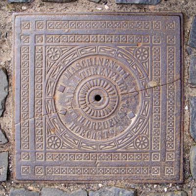 Manhole Cover by Maschinen- und Armaturenfabrik vorm. Breuer & Co.
