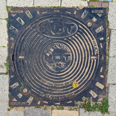 HOT (Old Logo) Manhole Cover