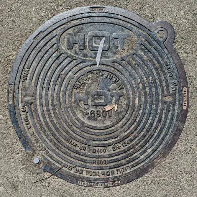 HOT Optical Fibre Manhole Cover