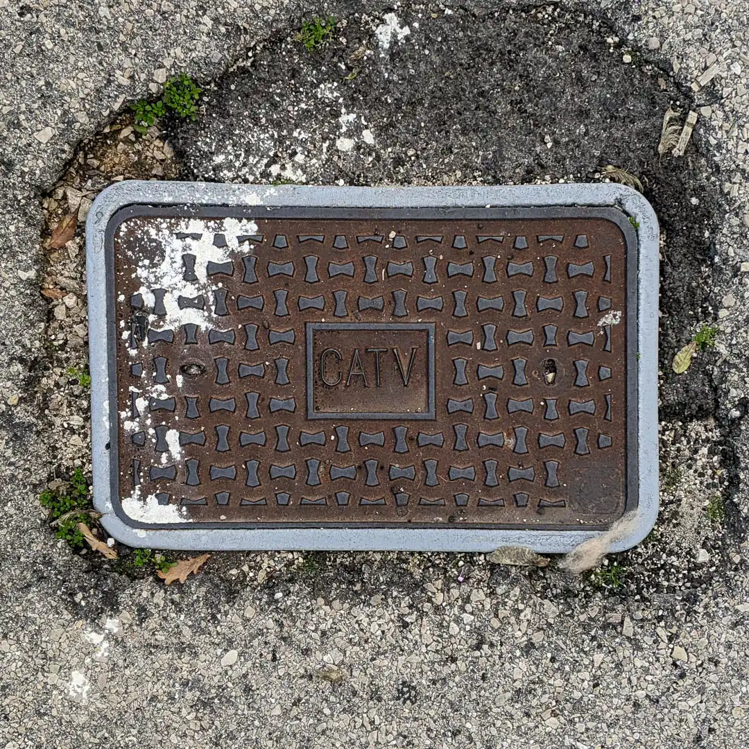 Cable Manhole Cover in Haifa, Israel. Photo by Yuri Matrosovich