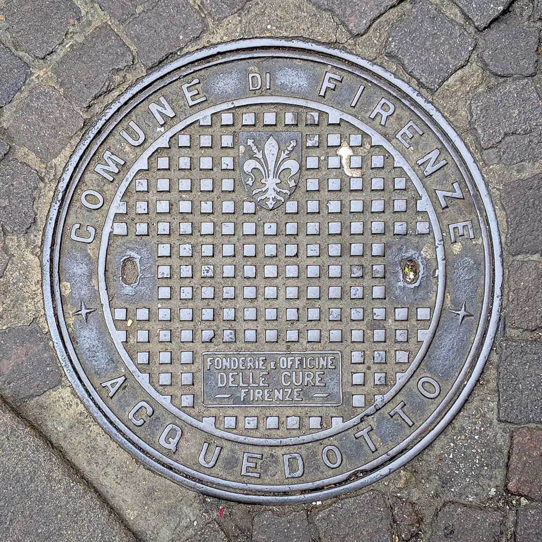 Comune di Firenze Acquedotto Manhole Cover by Fonderia delle Cure in Florence, Italy. Photo by Yuri Matrosovich