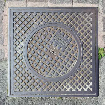 Tamoil Manhole Cover
