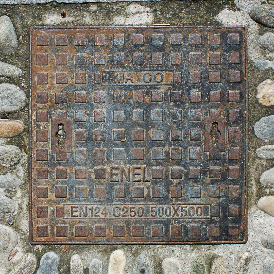 Enel Manhole Cover in Bellagio, Italy. Photo by Yuri Matrosovich