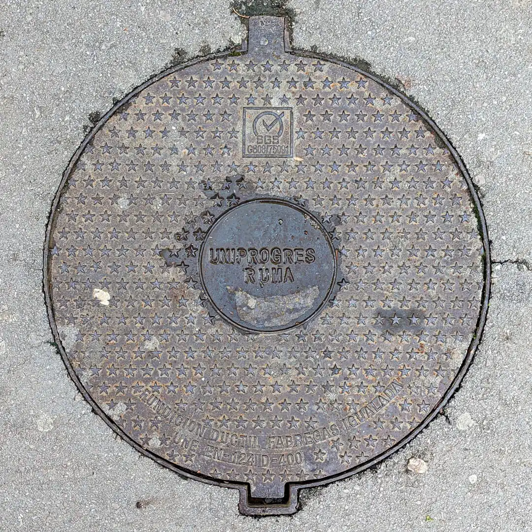 Manhole Cover by Fábregas in Budva, Montenegro. Photo by Denis Panin