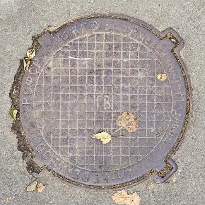 Rzhevsky Foundry and Mechanical Plant Manhole Cover