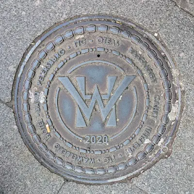 Wawelberg hotel manhole cover
