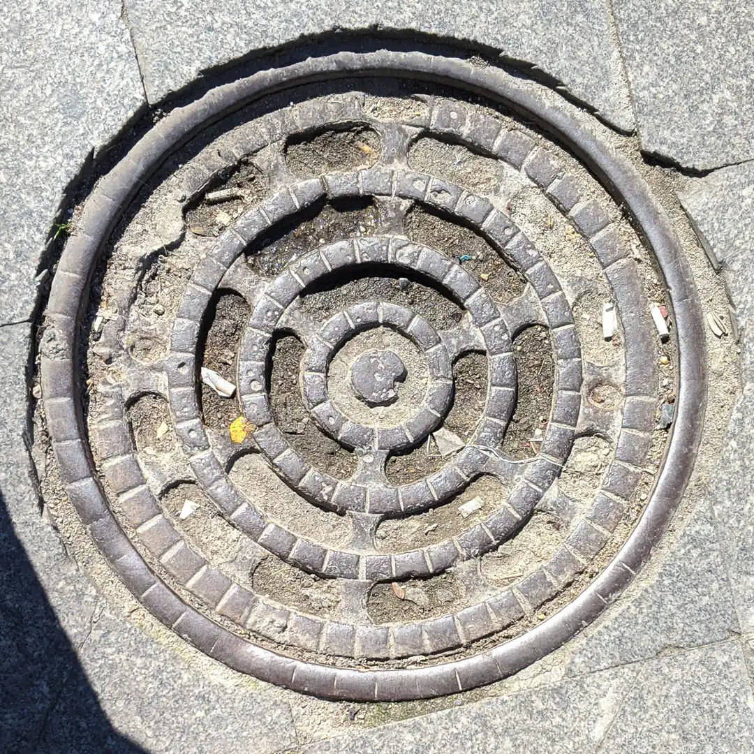 Drainage Manhole Cover in Istanbul, Turkey. Photo by Yuri Matrosovich